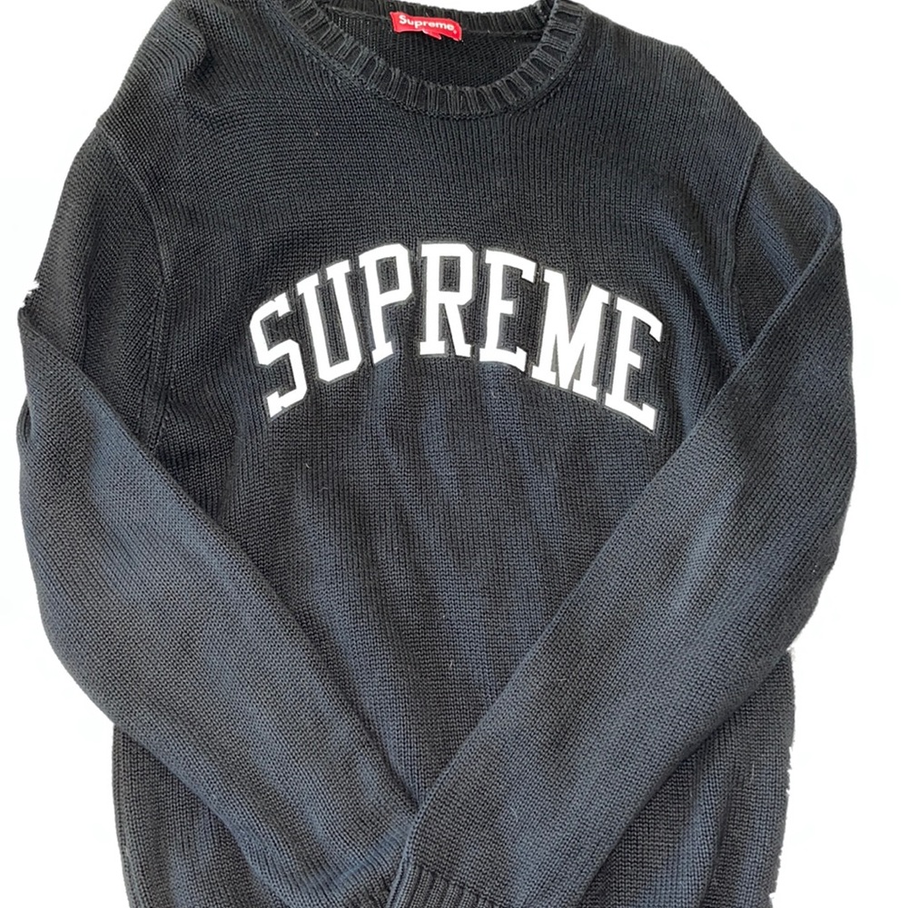 Supreme Sweater